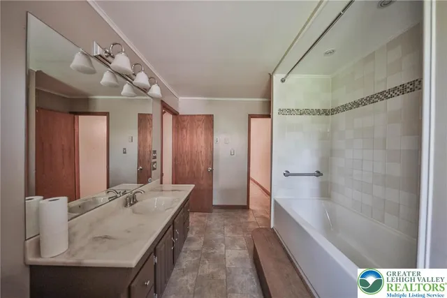 $410,000 | 1709 Reading Drive, Bethlehem, PA 18015