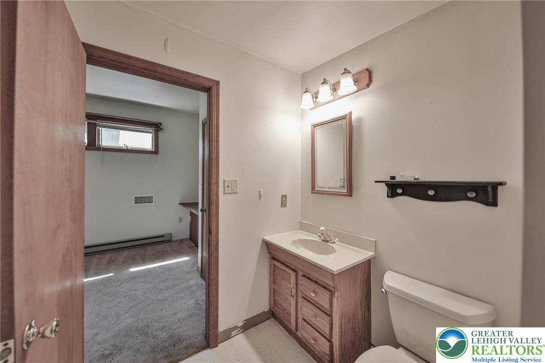 1709 Reading Drive Bethlehem, PA 18015 - Photo 66 of 91