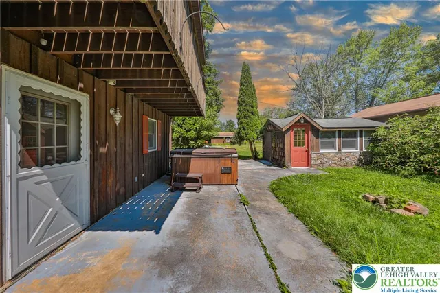 $410,000 | 1709 Reading Drive, Bethlehem, PA 18015