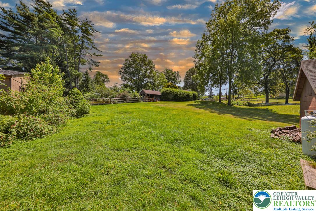 1709 Reading Drive Bethlehem, PA 18015 - Photo 75 of 91