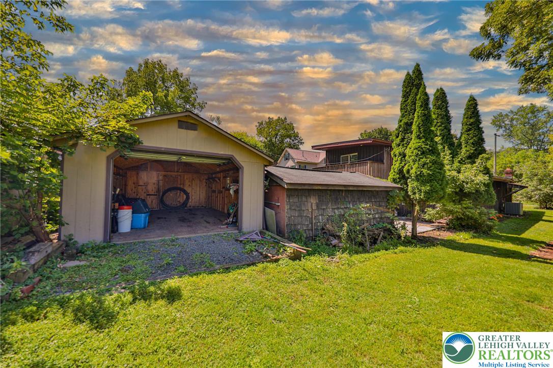 1709 Reading Drive Bethlehem, PA 18015 - Photo 78 of 91