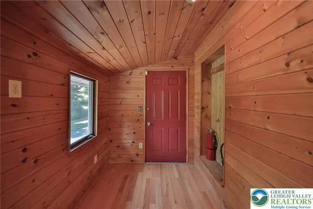 $410,000 | 1709 Reading Drive, Bethlehem, PA 18015