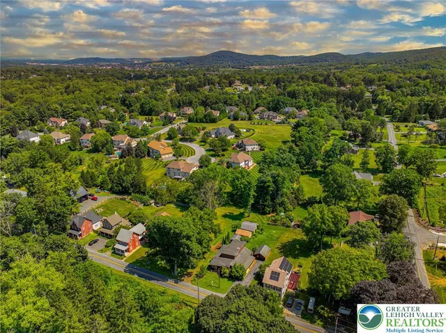 $410,000 | 1709 Reading Drive, Bethlehem, PA 18015