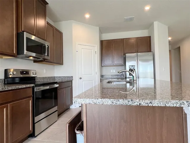 $2,500 | 5530 Bonn Way, St. Cloud, FL 34771