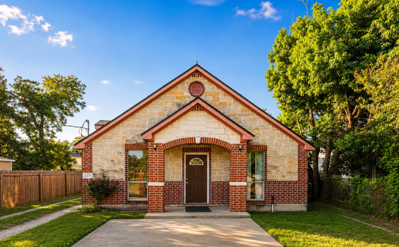 225 Palmyra Street Houston, TX 77022 - Photo 1 of 11 Welcome home to this beautifully maintained, fully furnished 3-bedroom residence offering comfort, convenience, and move-in-ready living.