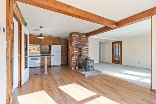 $399,900 | 12 Bowers Avenue, Tyngsborough, MA 01879
