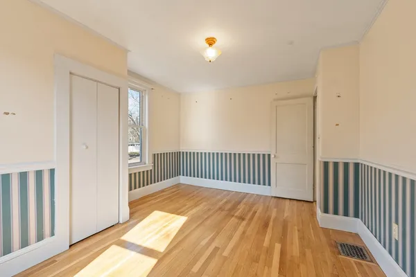 $399,900 | 12 Bowers Avenue, Tyngsborough, MA 01879
