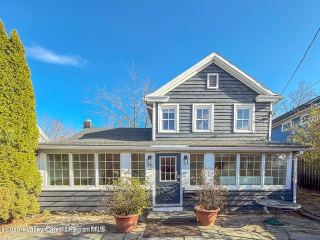 $3,495 | 18 Rock City Road, Unit B, Woodstock, NY 12498