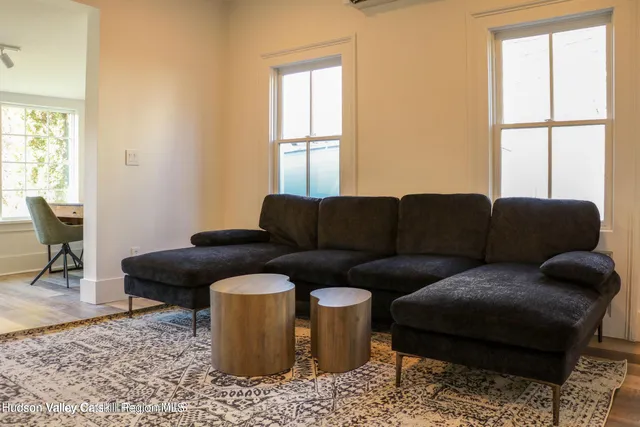 $3,495 | 18 Rock City Road, Unit B, Woodstock, NY 12498