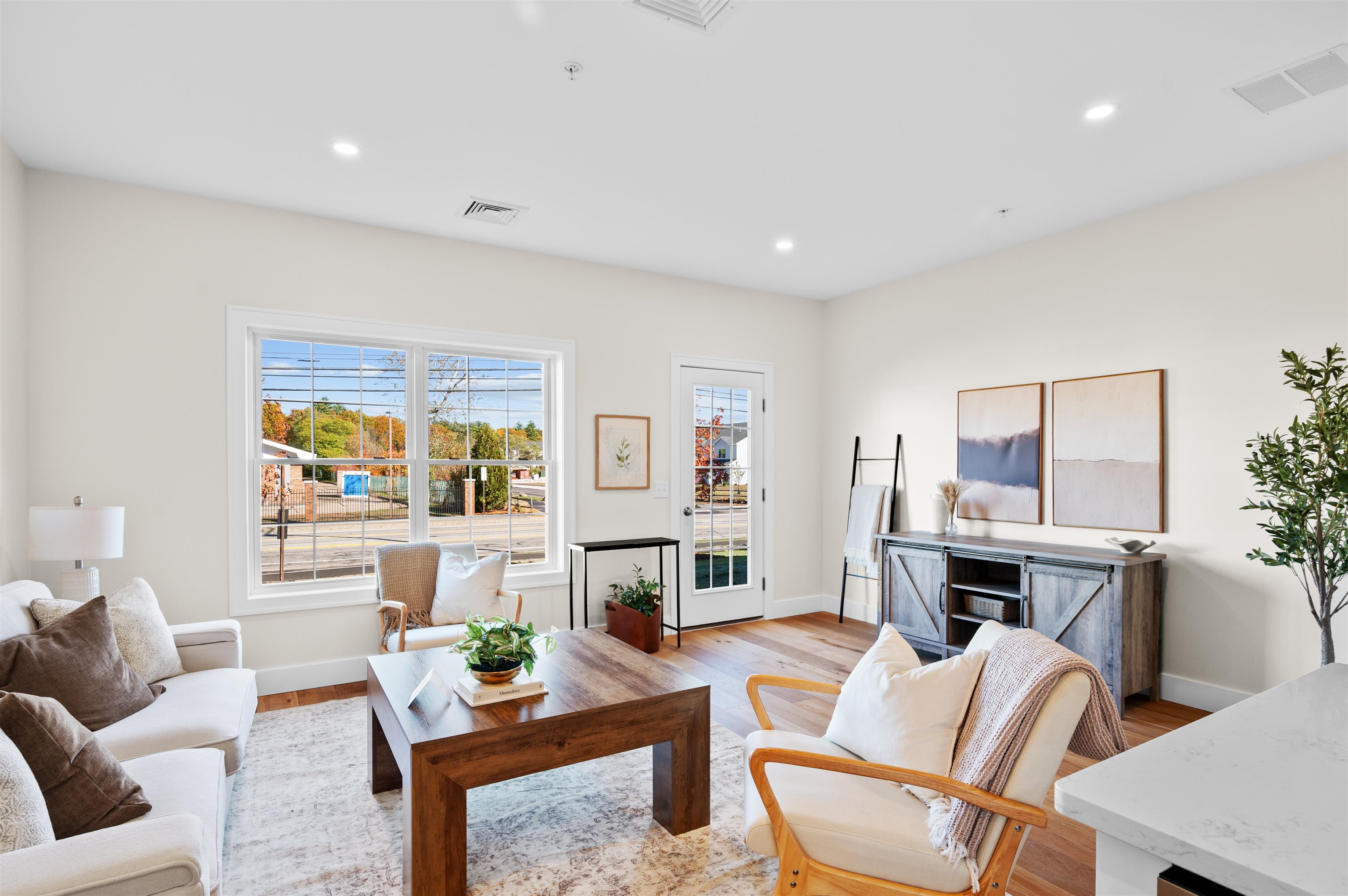 13 Suffolk Drive, Unit 6 Concord, NH 03303 - Photo 7 of 32