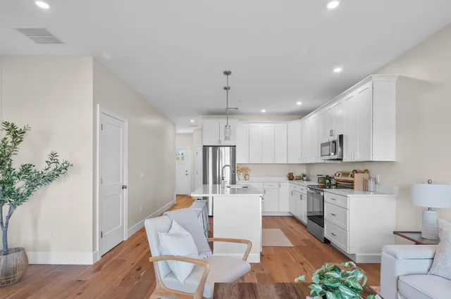 $424,000 | 13 Suffolk Drive, Unit 6, Concord, NH 03303