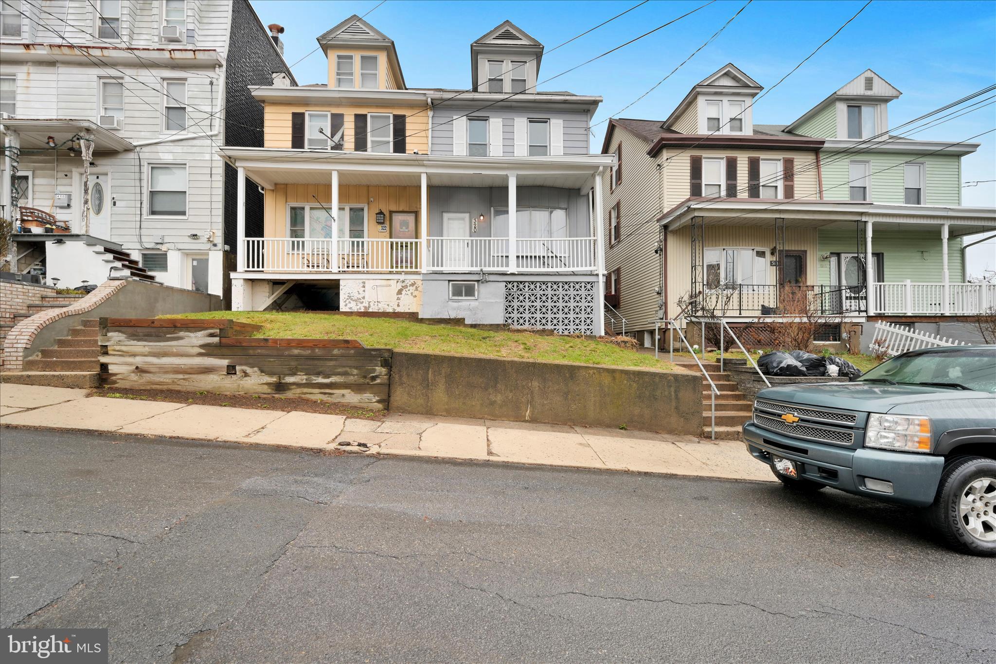 320 Spring Garden Street Pottsville, PA 17901 - Photo 5 of 28 Exterior Front