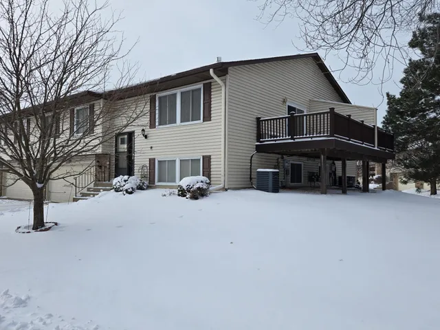 $269,900 | 14691 94th Place North, Maple Grove, MN 55369