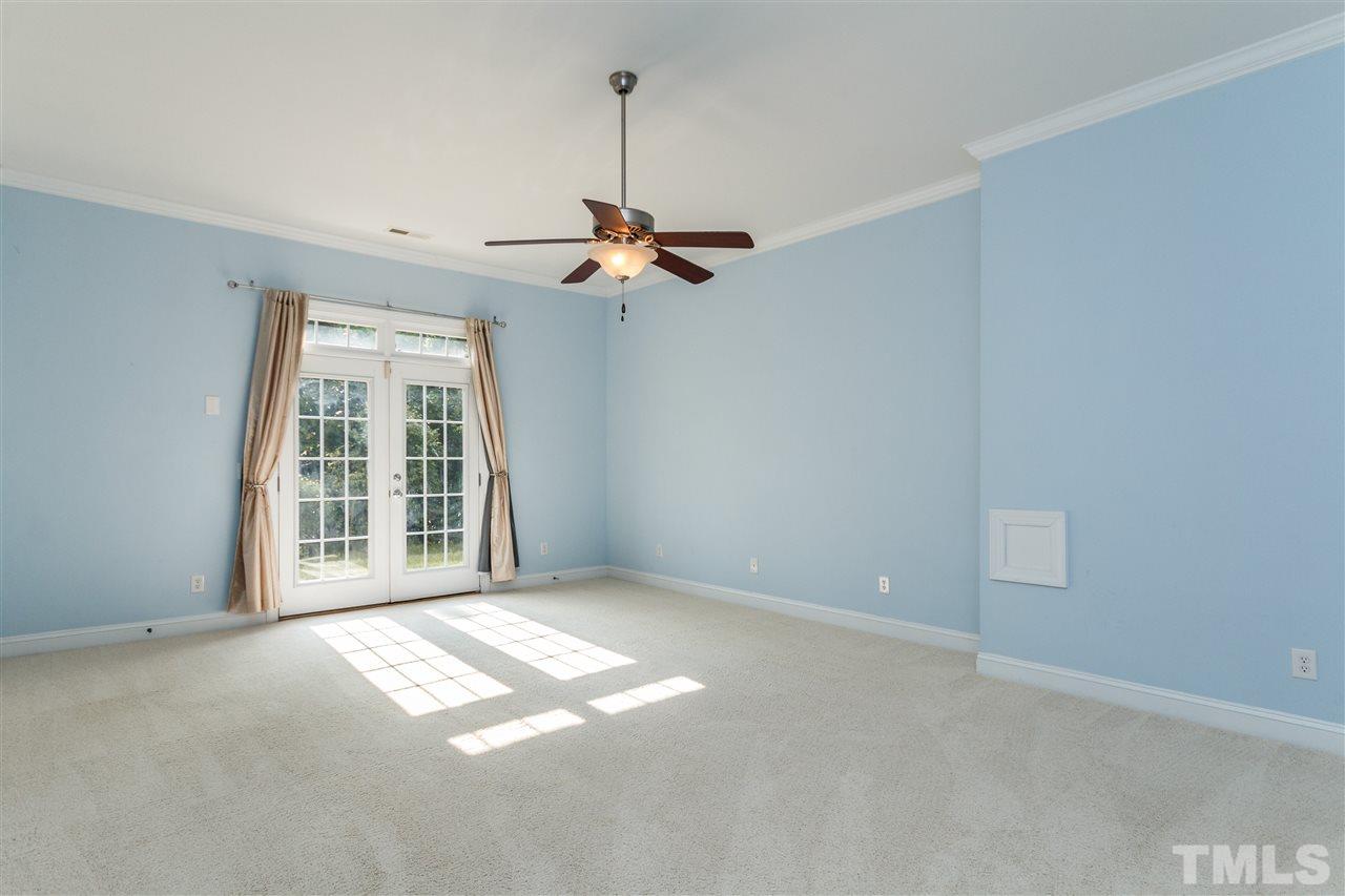 12516 Angel Falls Road Raleigh, NC 27614 - Photo 17 of 25 Gallery Image 17