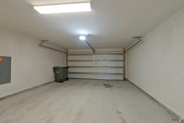 $1,795 | 104 ORTHELLO Court, Lafayette, LA 70507