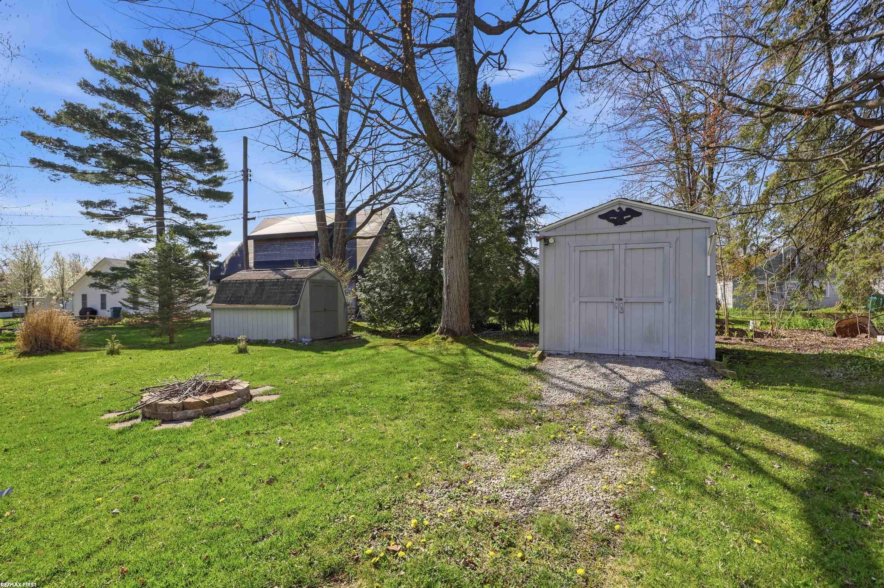 7426 Birchwood Road Lexington, MI 48450 - Photo 30 of 46