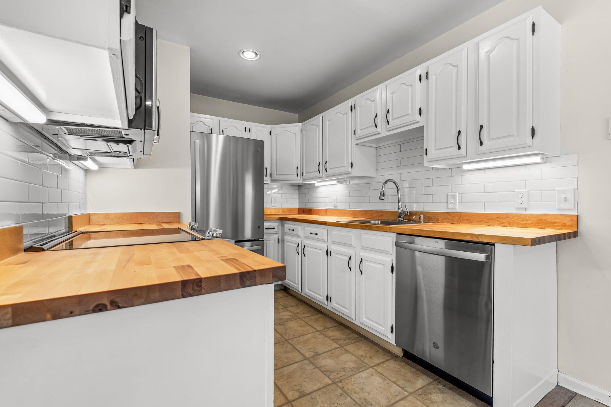 23 West Ridge Drive Peterborough, NH 03458 - Photo 11 of 44