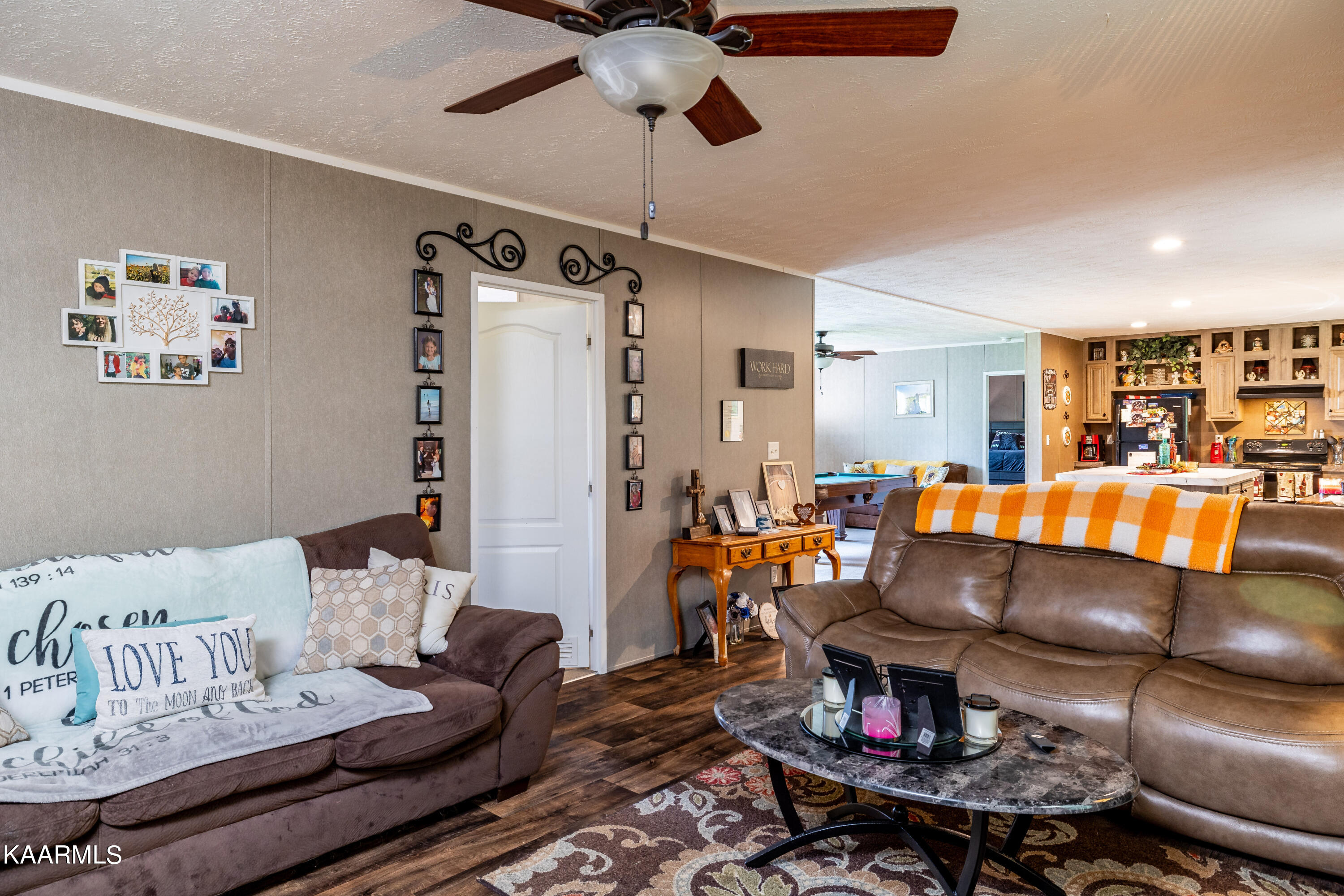 323 Cumberland View Road Clinton, TN 37716 - Photo 20 of 40 Family Room