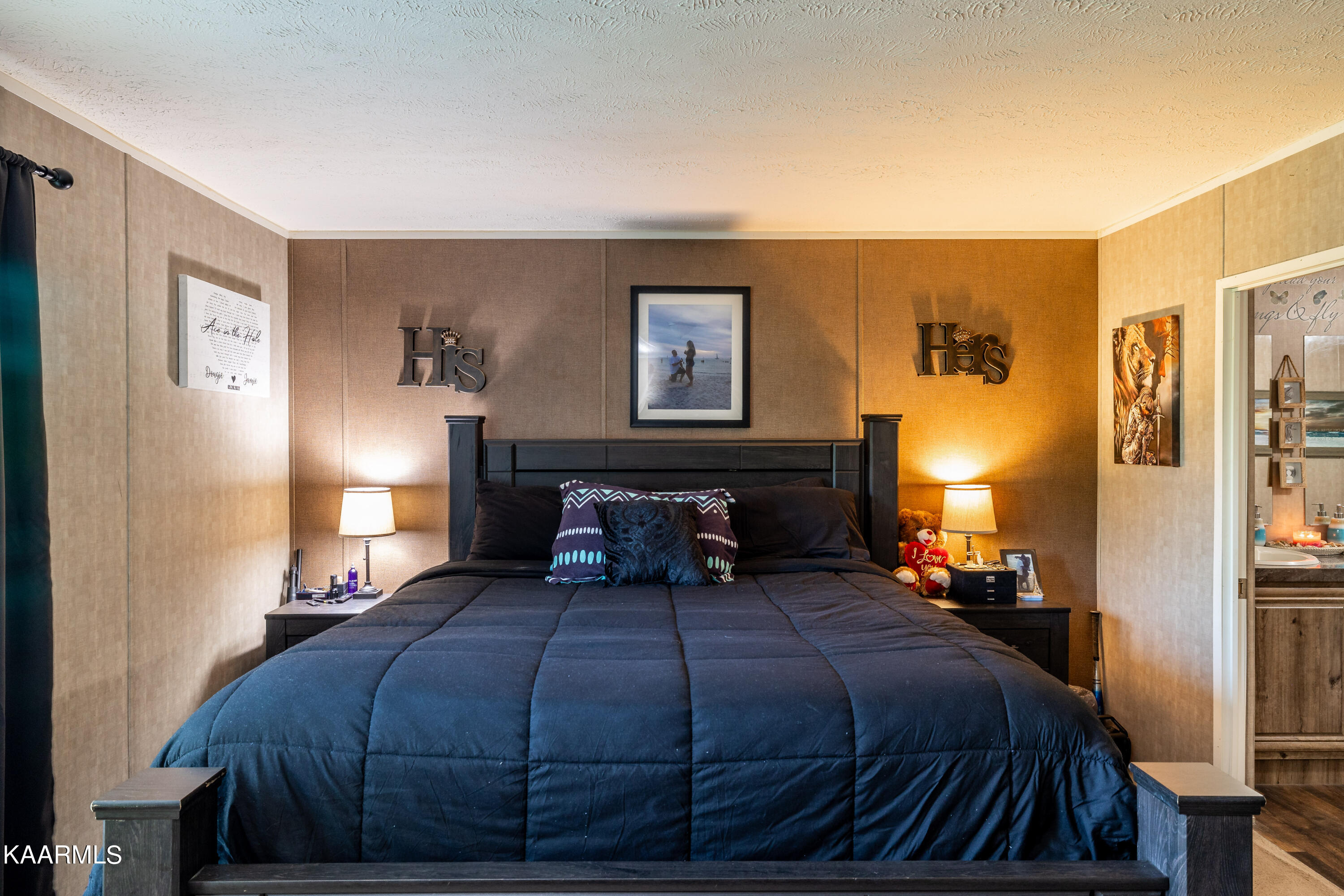 323 Cumberland View Road Clinton, TN 37716 - Photo 24 of 40 Master Bedroom