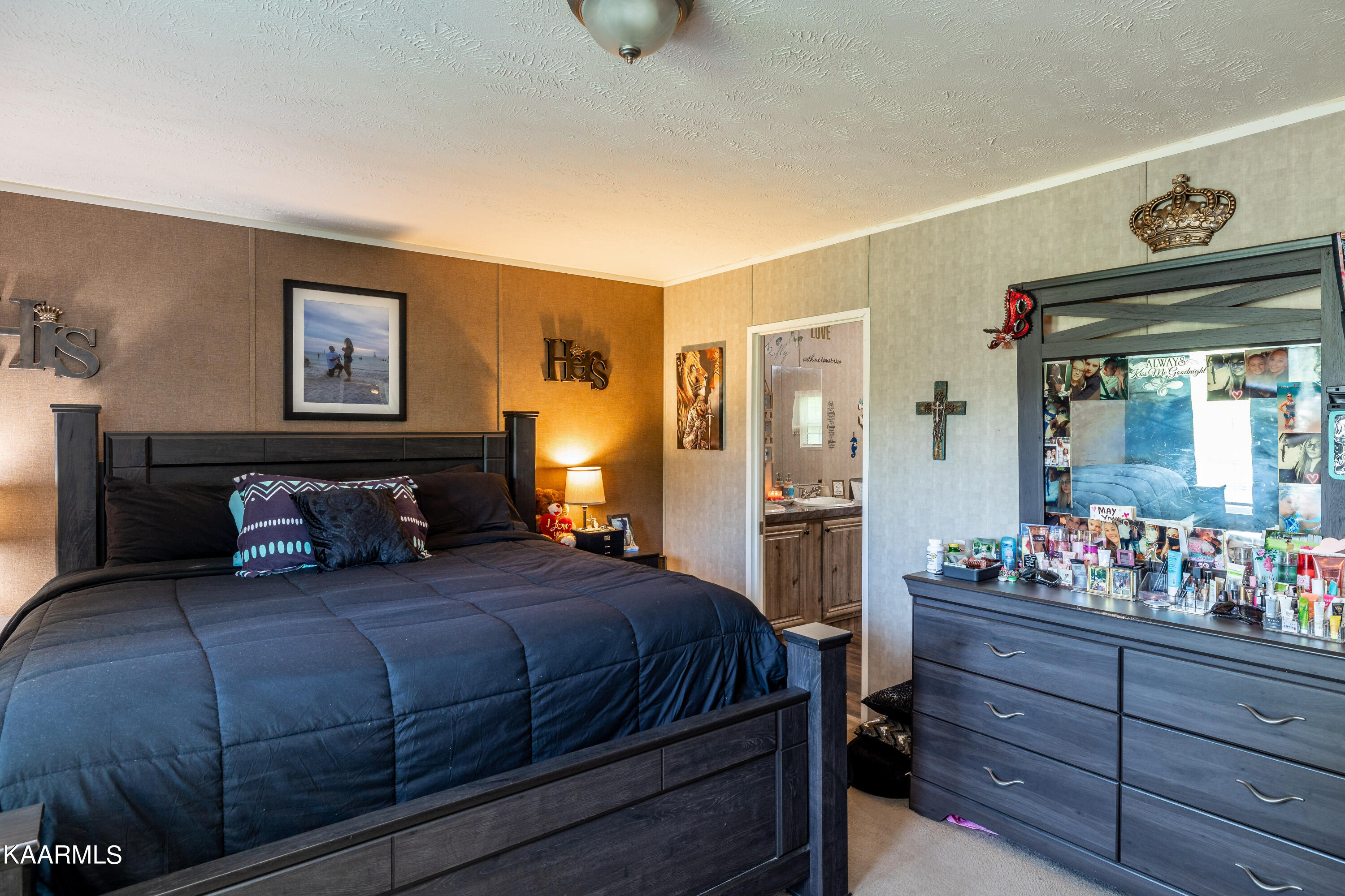 323 Cumberland View Road Clinton, TN 37716 - Photo 25 of 40 Master Bedroom