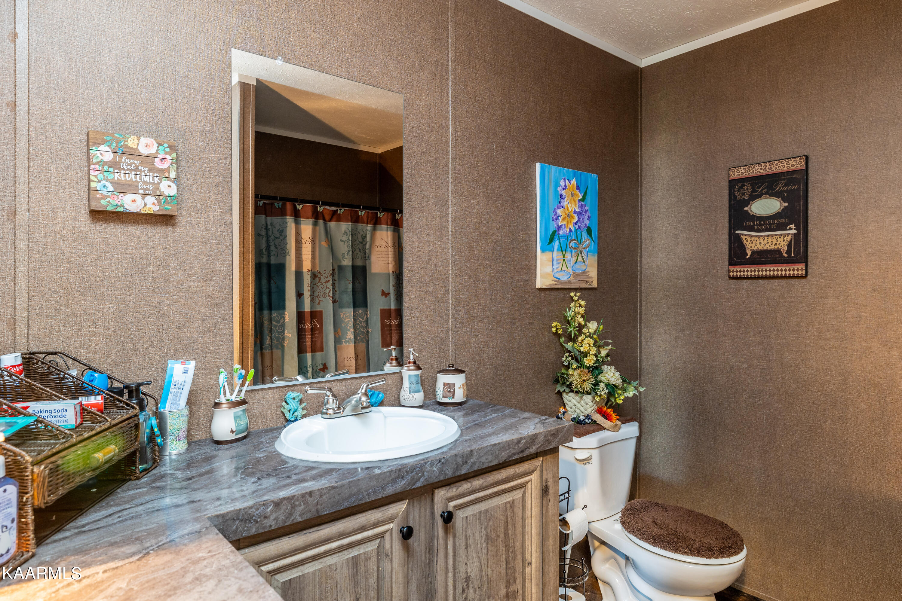 323 Cumberland View Road Clinton, TN 37716 - Photo 27 of 40 Master Bath