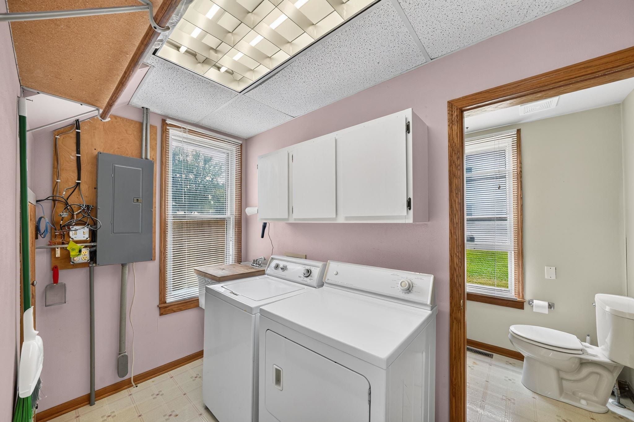 300 West Madison Street Spring Green, WI 53588 - Photo 40 of 44 Gallery Image 40