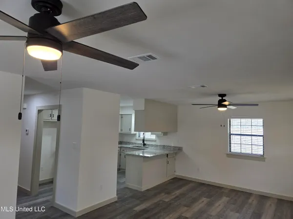 $1,000 | 2208 South McGeehee Lane, Picayune, MS 39466