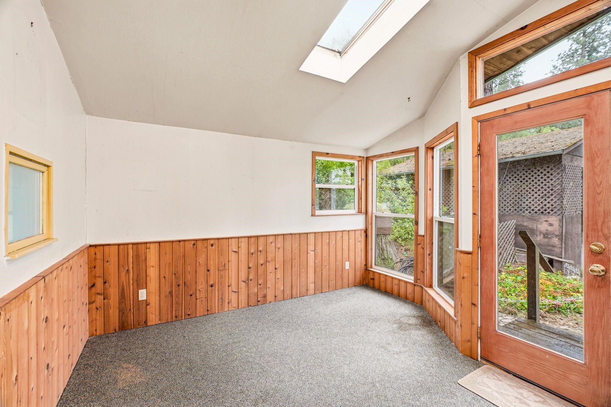 2026 East Sandy Beach Road Elk, WA 99009 - Photo 17 of 48