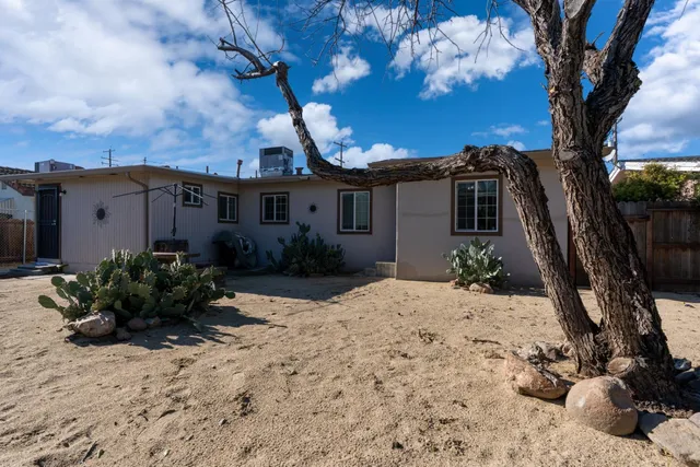 $380,000 | 1402 South Nevada Avenue, Los Banos, CA 93635