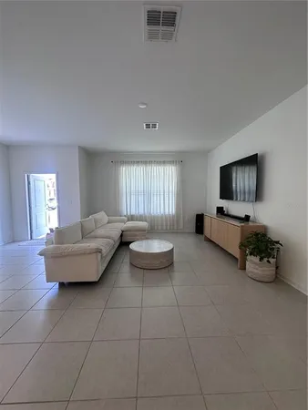 $2,650 | 1868 Bright Sky Drive, Kissimmee, FL 34744