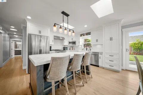 $1,098,000 | Northside Livermore, Livermore, CA 94551
