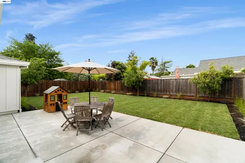 $1,098,000 | Northside Livermore, Livermore, CA 94551