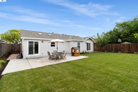 $1,098,000 | Northside Livermore, Livermore, CA 94551