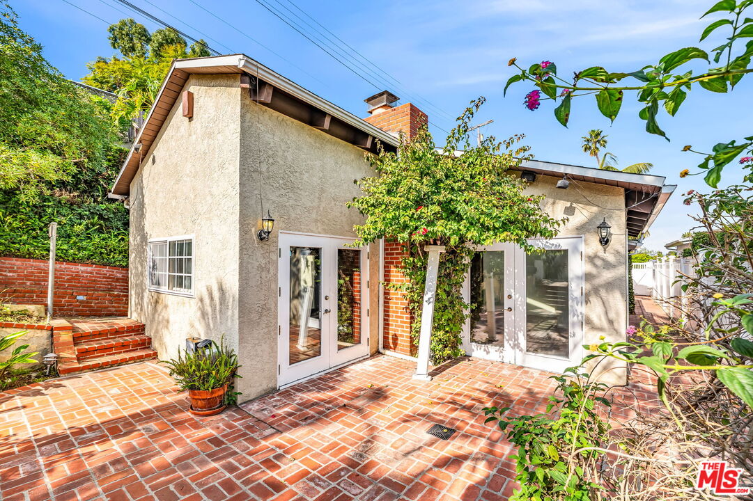 408 Talbert Street Playa del Rey, CA 90293 - Photo 16 of 24