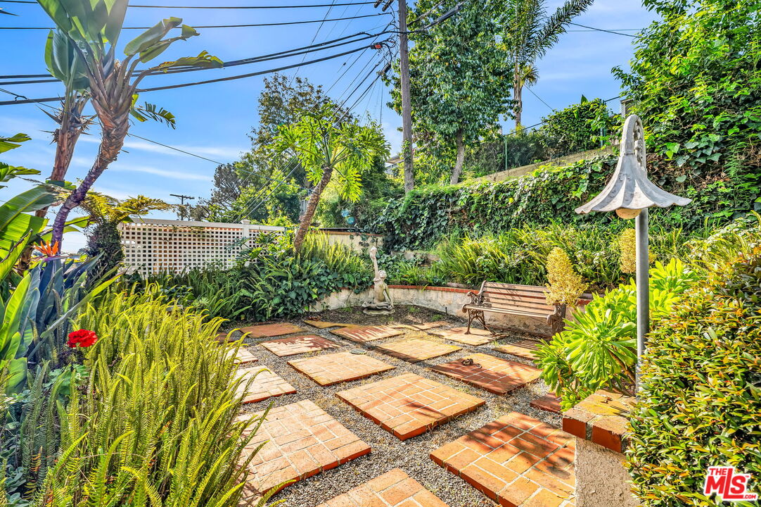 408 Talbert Street Playa del Rey, CA 90293 - Photo 19 of 24