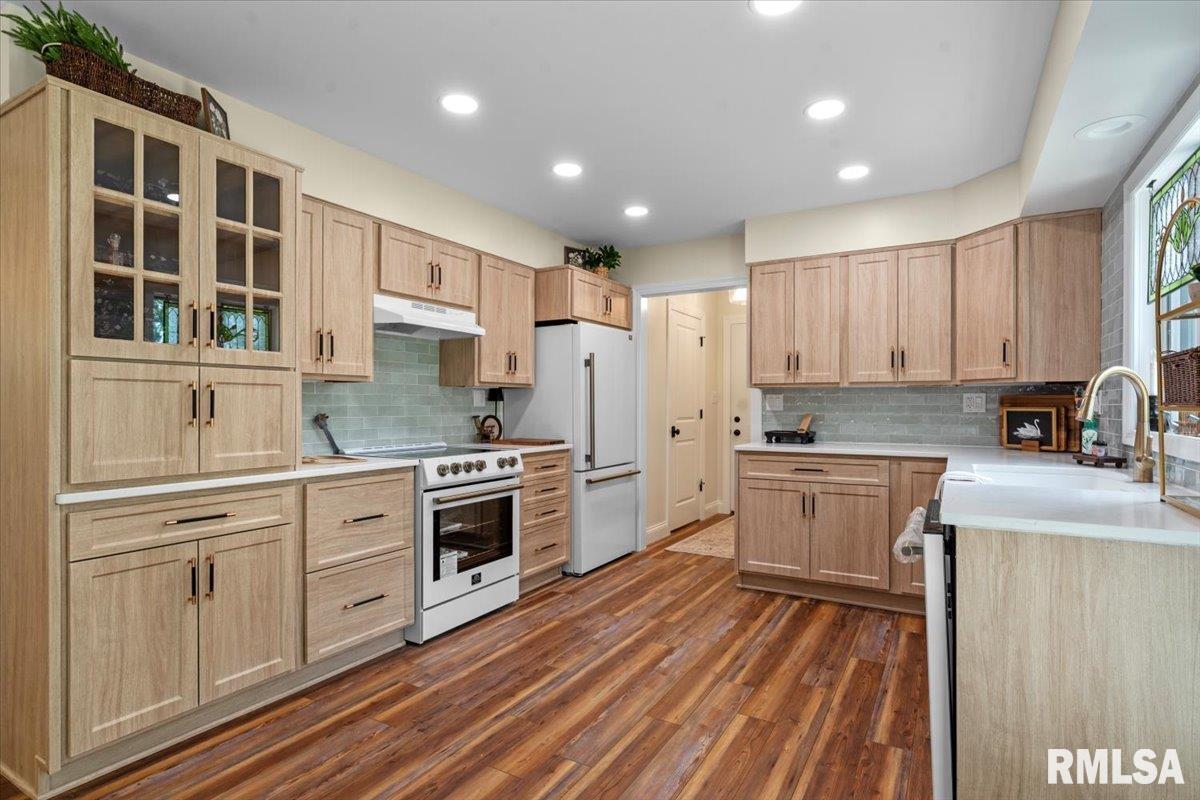 186 Sherman Street Palmyra, IL 62674 - Photo 16 of 46