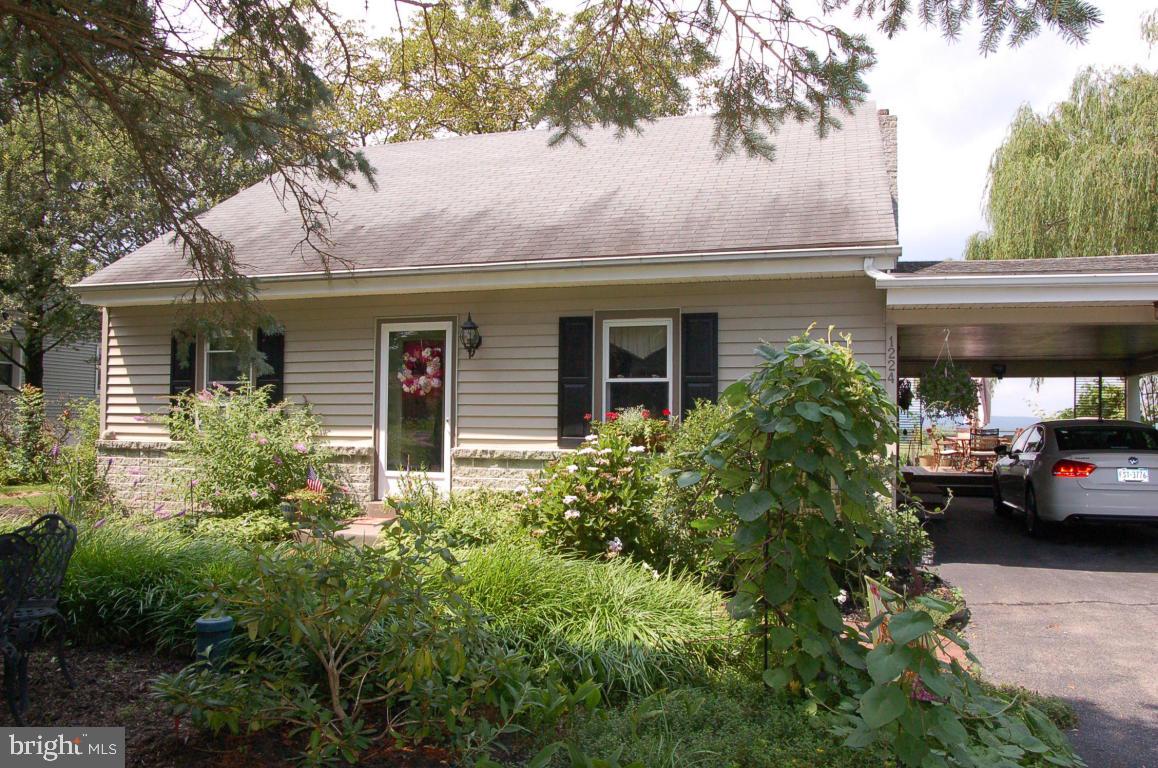 1224 Orchard Road Lititz, PA 17543 - Photo 2 of 18