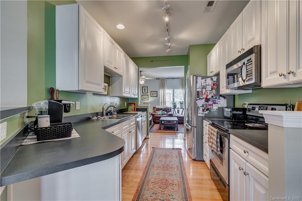 864 Dillard Road Rock Hill, SC 29730 - Photo 8 of 37 Gallery Image 8