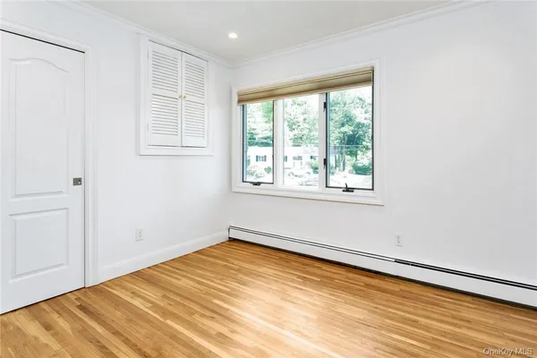 $8,000 | 5 Deerhill Lane, Scarsdale, NY 10583