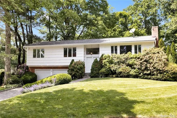 $8,000 | 5 Deerhill Lane, Scarsdale, NY 10583