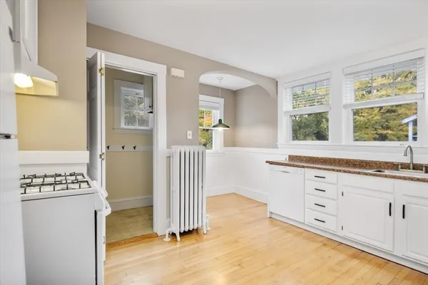 $3,500 | 31 Brandon Road, Unit 2, Milton, MA 02186