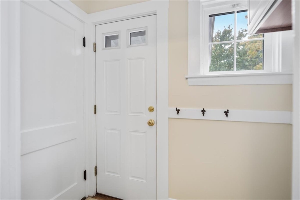 31 Brandon Road, Unit 2 Milton, MA 02186 - Photo 22 of 27