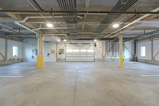 $995,000 | 60 Newbury Street, Unit 10, Quincy, MA 02171