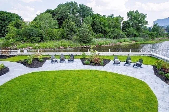 $995,000 | 60 Newbury Street, Unit 10, Quincy, MA 02171