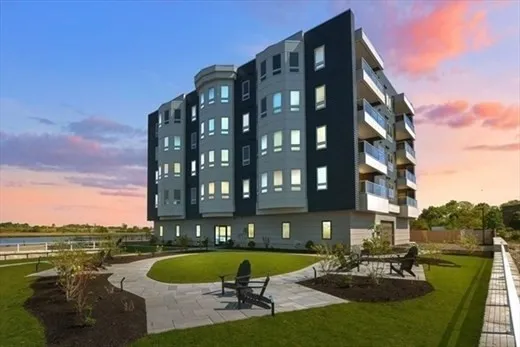 $995,000 | 60 Newbury Street, Unit 10, Quincy, MA 02171