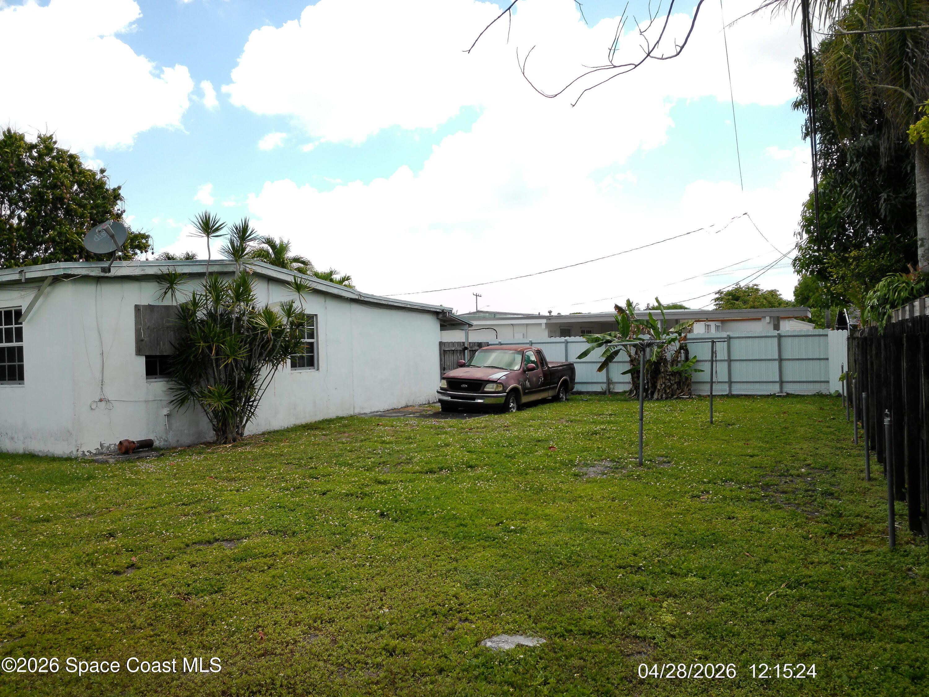 11412 Southwest 41st Street Miami, FL 33165 - Photo 26 of 35 Backyard of home