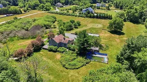 $1,350,000 | 126 Lucy Little Road, Dartmouth, MA 02747