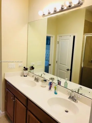 $3,200 | 2950 St Thomas Drive, Unit 2950, Cooper City, FL 33024