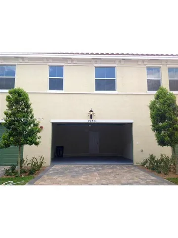 $3,200 | 2950 St Thomas Drive, Unit 2950, Cooper City, FL 33024