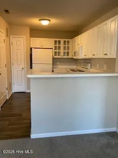 $1,500 | 4154 Breezewood Drive, Unit 202, Wilmington, NC 28412